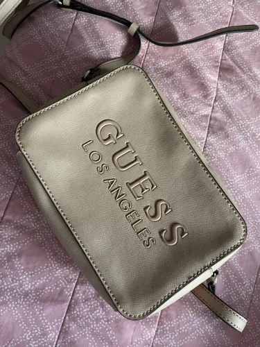 Bolsa guess