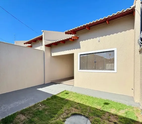 VENDO CASA NO SATÉLITE