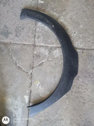 Moldura paralama wrv traseira direita 