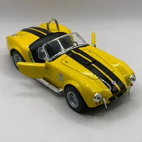 Miniatura Shelby Cobra 427 (1965) Kinsmart 1/32 #Amarelo