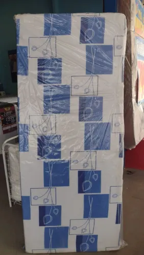 Colchão solteiro 78x188x12 de espuma D20 promoção
