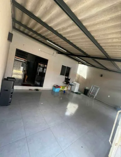 VENDE-SE CASA NA CIDADE NOVA TB