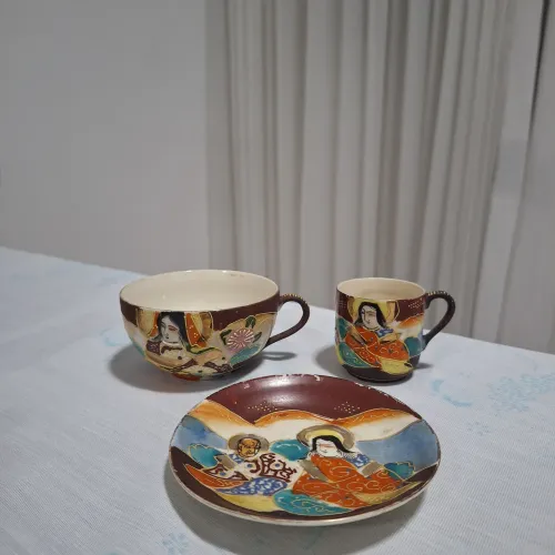 Antiguidade - Xícaras de Porcelana Japonesa Satsuma