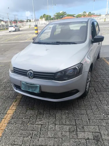 Gol trend 1.0 2014 bem novinho