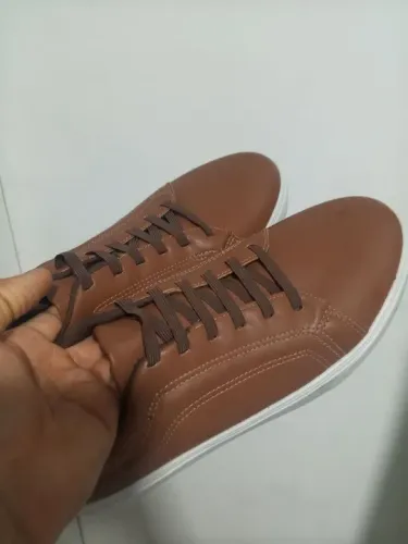 Tênis Casual Marrom. Novo.Tamanho 41/42