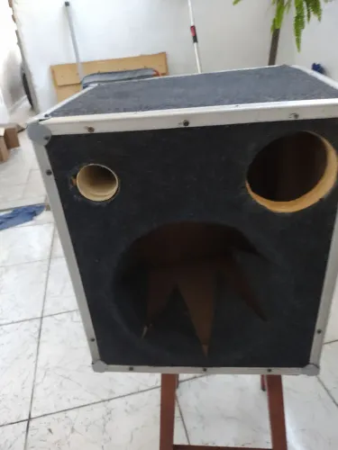 Gabinete para falante de 12p.