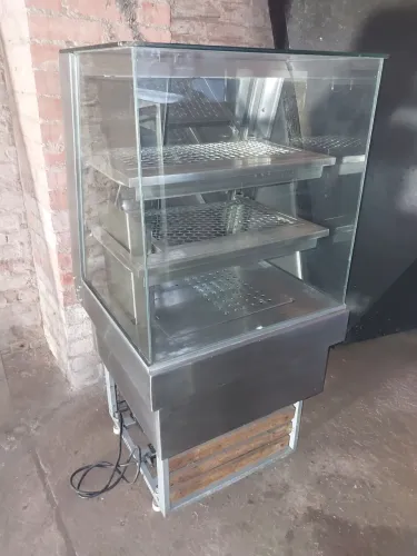 Expositor Refrigerado para Lanchonete/Restaurante