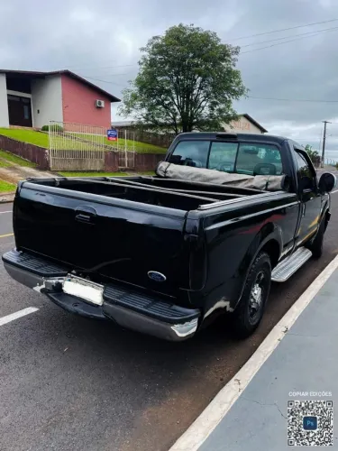 Ford F-250 XLT 4.2 TB Diesel 2002