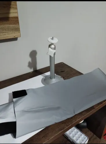 Tela e suporte para projetor 