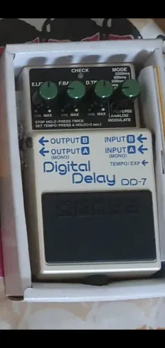 Digital Delay Boss DD - 7