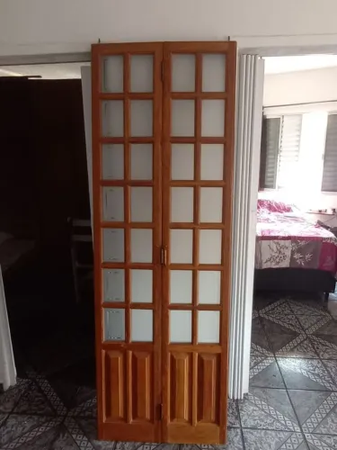 Vende-se porta camarão de eucalipto 2,07x70.