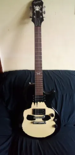 Guitarra Epiphone (Gibson) Les Paul Special II DR Skull ( Punk)