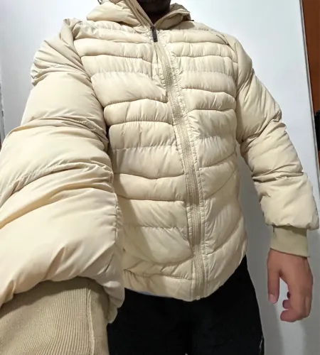 Jaqueta Puffer Bege com Capuz Masculina
