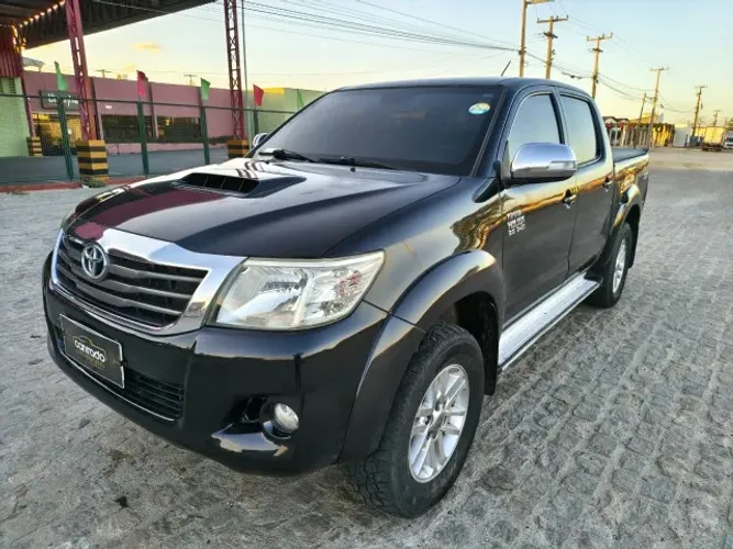 Toyota Hilux CD SRV D4-d 4X4 3.0 TDI Diesel AUT 2014