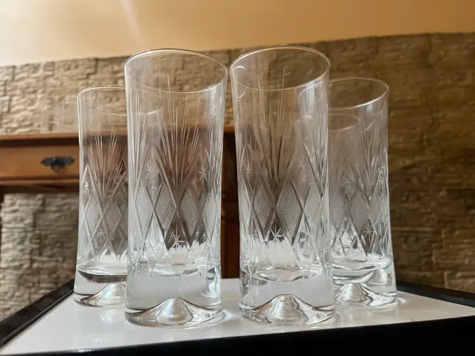 Conjunto de 5 copos de cristal antigos