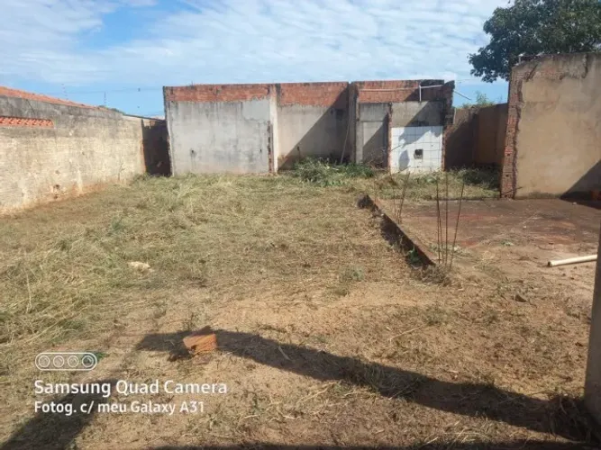 Oportunidade única - Baixou o preço - Terreno 600m²