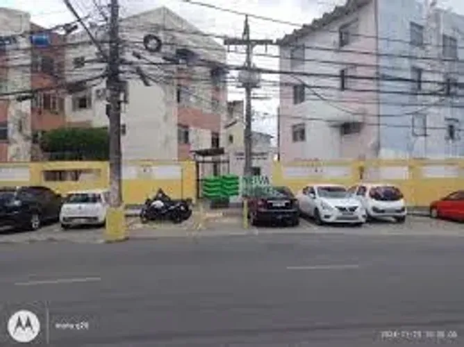 Apartamento 3/4 semi mobiliado Brotas - condominio catavento