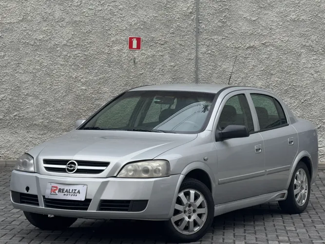 Chevrolet Astra sedan Comfort 2.0 8v Flex (2006) Zerado! Vale pena conhecer