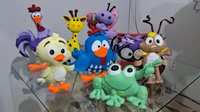 Desapego Turma sa Galinha pintadinha em feltro 