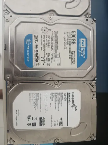 Vendo HD todos os memórias 1 tera/ 500 giga/ 160 giga giga /