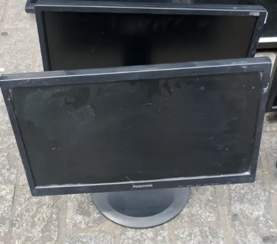 Monitor 20 Lenovo polegadas Lg Hp vga dvi com aptador para hdmi