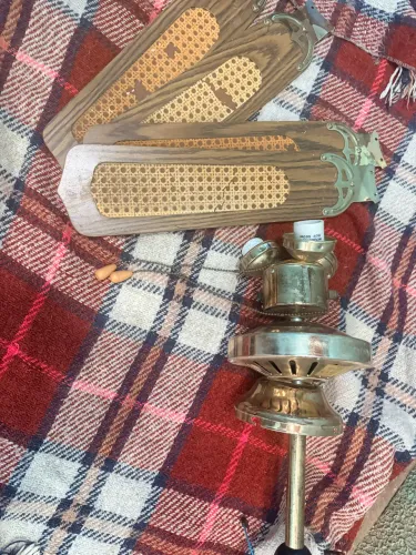 Ventilador de teto retrô