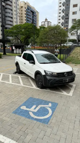 Volkswagen Saveiro Robust 1.6 Total Flex 16V CD 2025