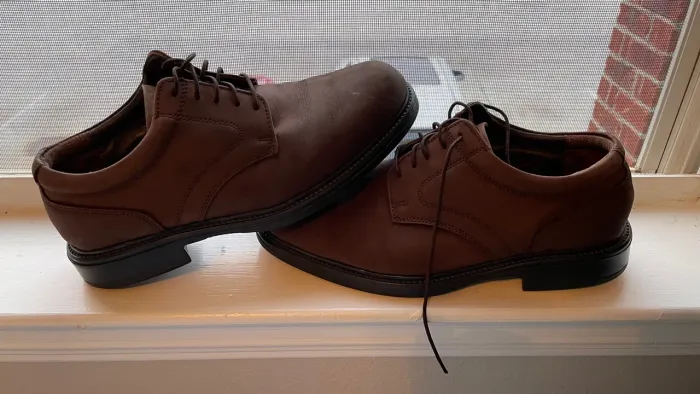 Sapatos americanos de Couro Marrom