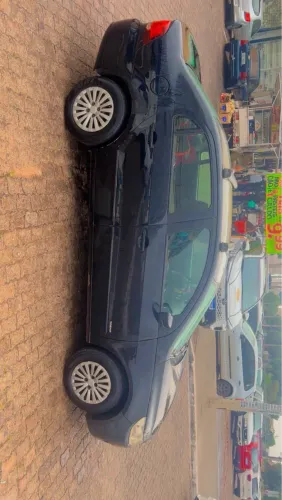 Volkswagen Voyage 1.0/1.0 City MI Total Flex 8V 4P 2011