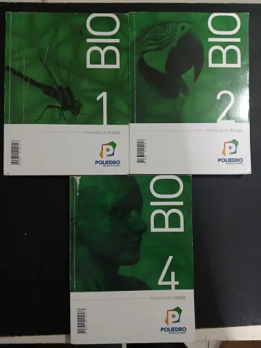 Livro pré vestibular Biologia volume 1,2 e 4