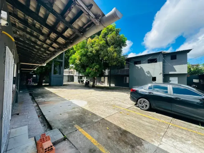 VENDO PRÉDIO COMERCIAL E RESIDENCIAL NA GUANABARA C/ 16 KITNETS + 03 PONTOS COMERCIAIS