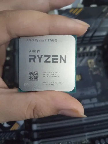 AMD Ryzen 7 5700X Novíssimo
