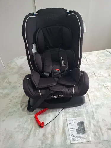 Cadeirinha de bebê para auto