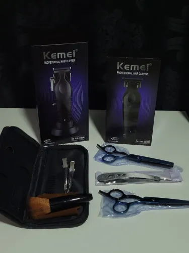 Kit Completo de Barbearia Kemei - 2 Máquinas + Acessórios