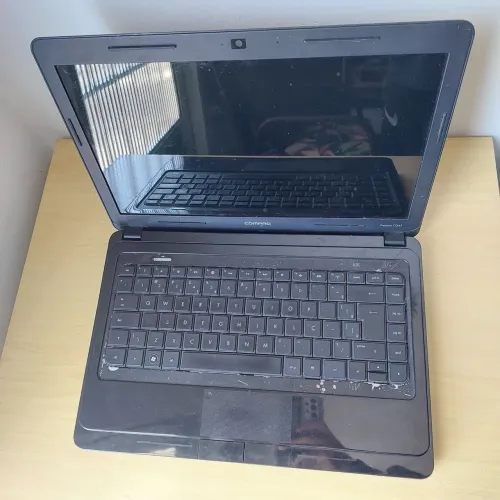 Carcaça Notebook Compaq (Placa Mãe Para Reparo)