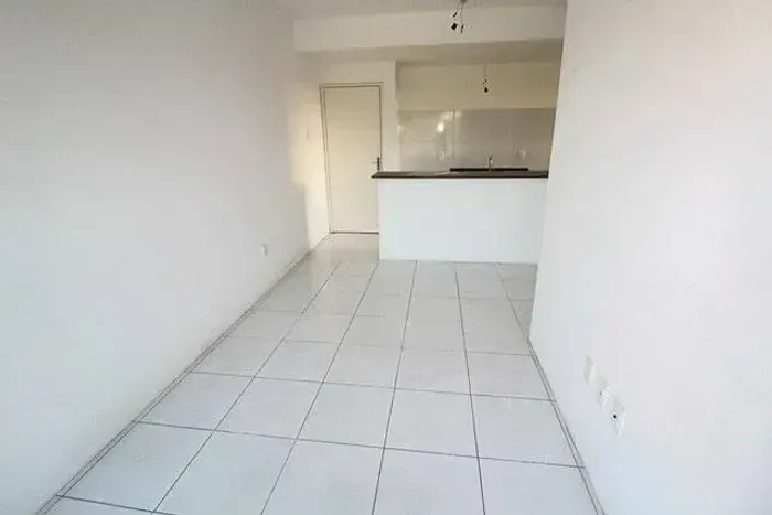FS0 - Cabula/Saboeiro 2/4 a venda 70m²