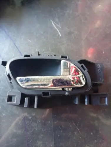 Maçaneta Interna Direita Citroen C3 C4 2006 A 2012 Original 
