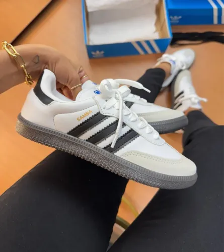 Tênis feminino adidas samba