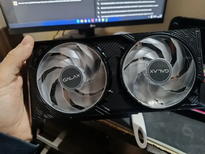 RTX 5060 - Galax 8GB