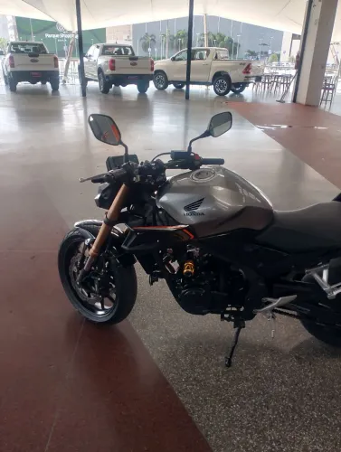 Cb500f 2023 Único Dono 9900km Rodados