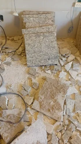 Muitas pedras de granito muito lindas retirada no sudoeste