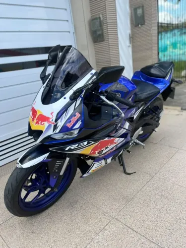 Yamaha R3 2023 - EXCLUSIVA (Aceito Trocas)