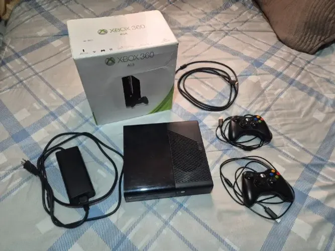 XBOX 360 SUPER SLIM - RGH 3.0