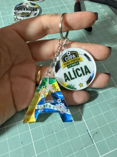 Chaveiro de resina personalizado
