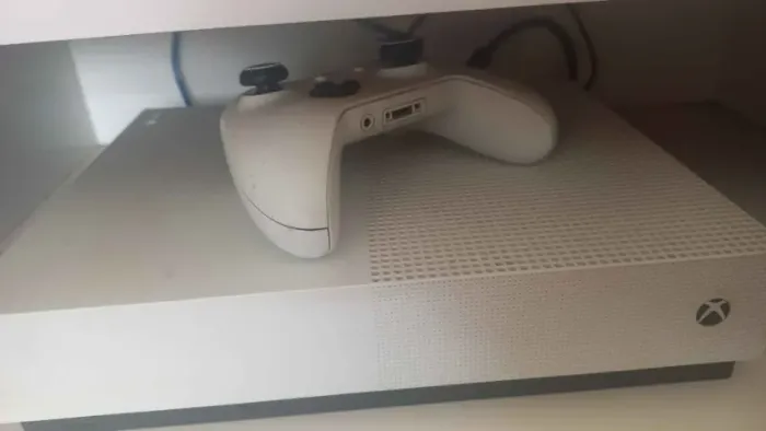 Xbox One S 1TB 