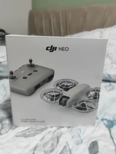? Drone DJI Neo Fly More Combo - Completo e Muito Novo