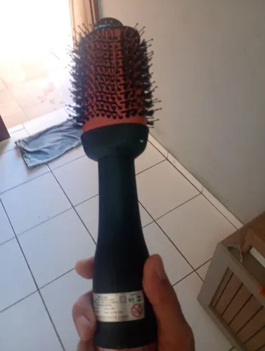 Escova modeladora mondial