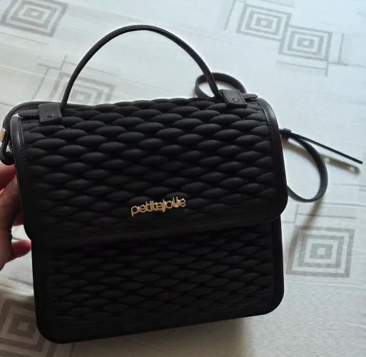Bolsa Petit Jolie original Preta R$75