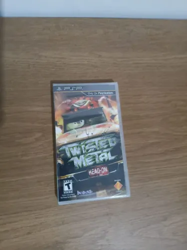 Jogo Twisted Metal PSP