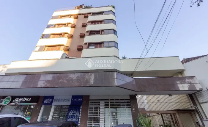 Cobertura à venda tem 114 m2 , com 2 quartos, 1, suíte, 2 vagas  no Rio Branco - Porto Ale